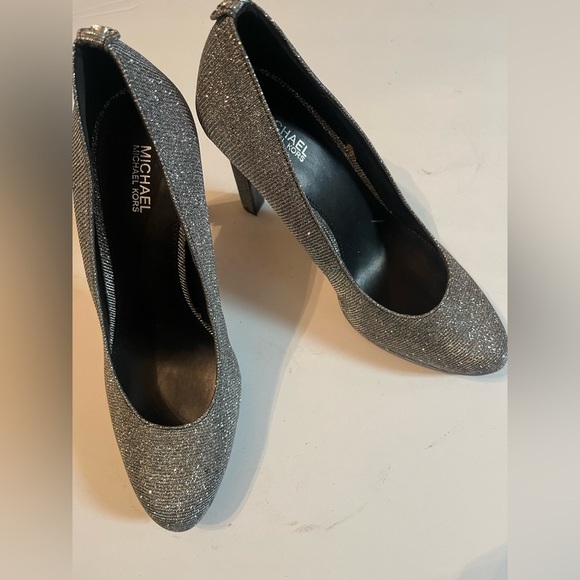 Michael Michael Kors Silver Glitter Heels Sz 7.5 Women’s Designer Heels - Picture 4 of 12